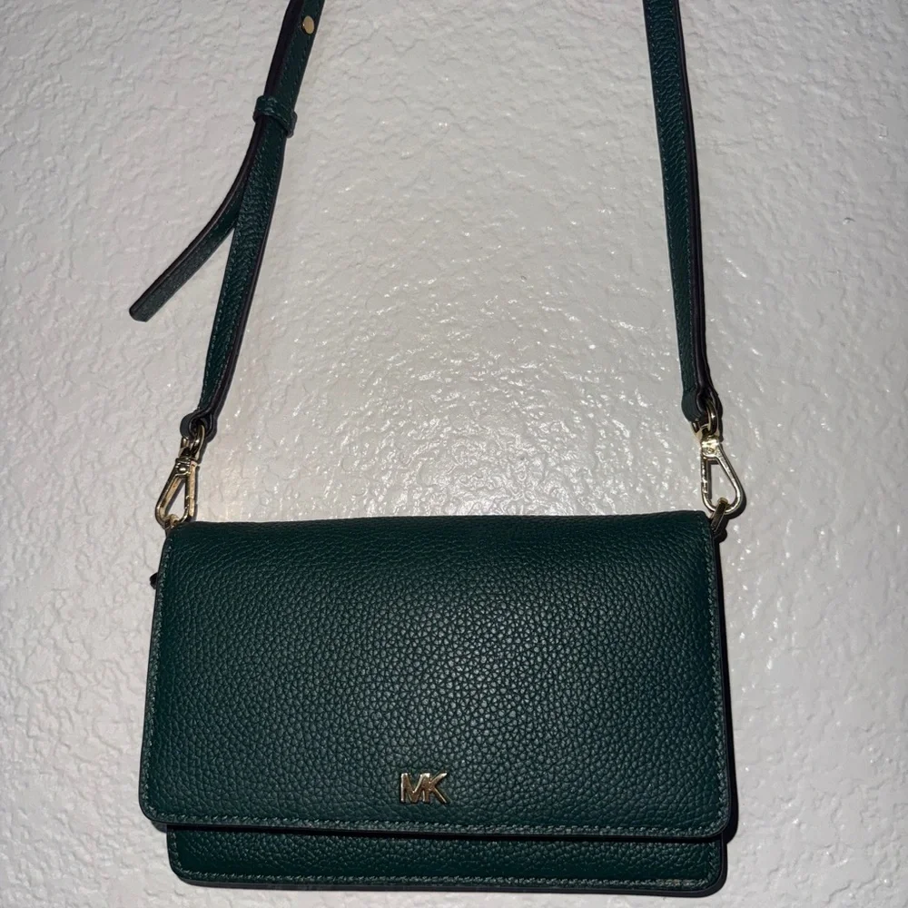 Michael Kors Pebbled Leather Convertible Crossbody Bag Green l Shoulder Purse